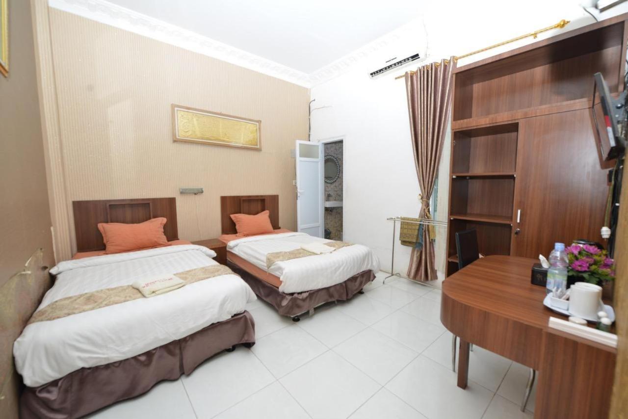 Hotel Alifa Syariah Padang  Exterior photo